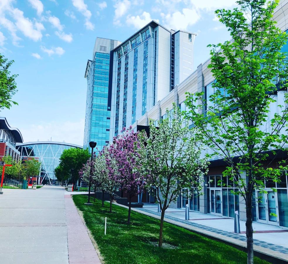 Residence&Conference Centre - YYC Exterior foto